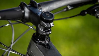 Trek Supercaliber 9.7 S Lithium Grey/Crimson Produktbild 26